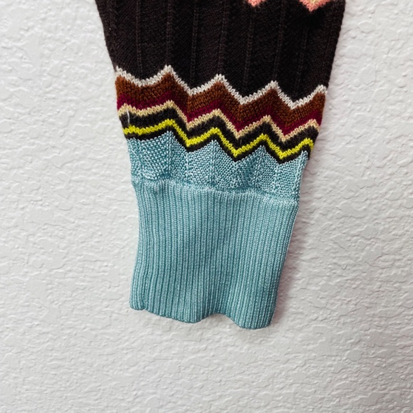 Missoni Sweater Cardigan Womens Sz Medium Y2K Button down vneck chevron - Picture 9 of 9